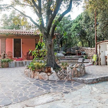 Casa Vacanze San Pantaleo Villa Bagian luar foto