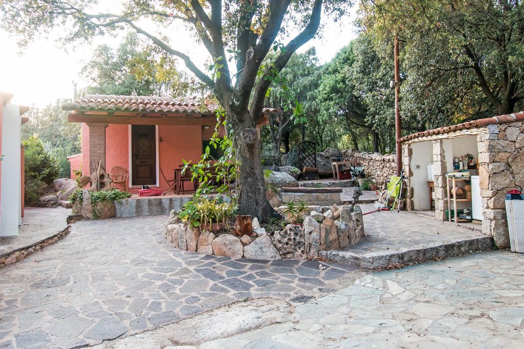 Casa Vacanze San Pantaleo Villa Bagian luar foto