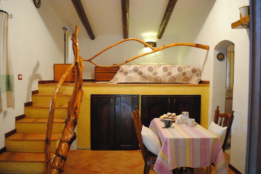 Casa Vacanze San Pantaleo Villa Bagian luar foto